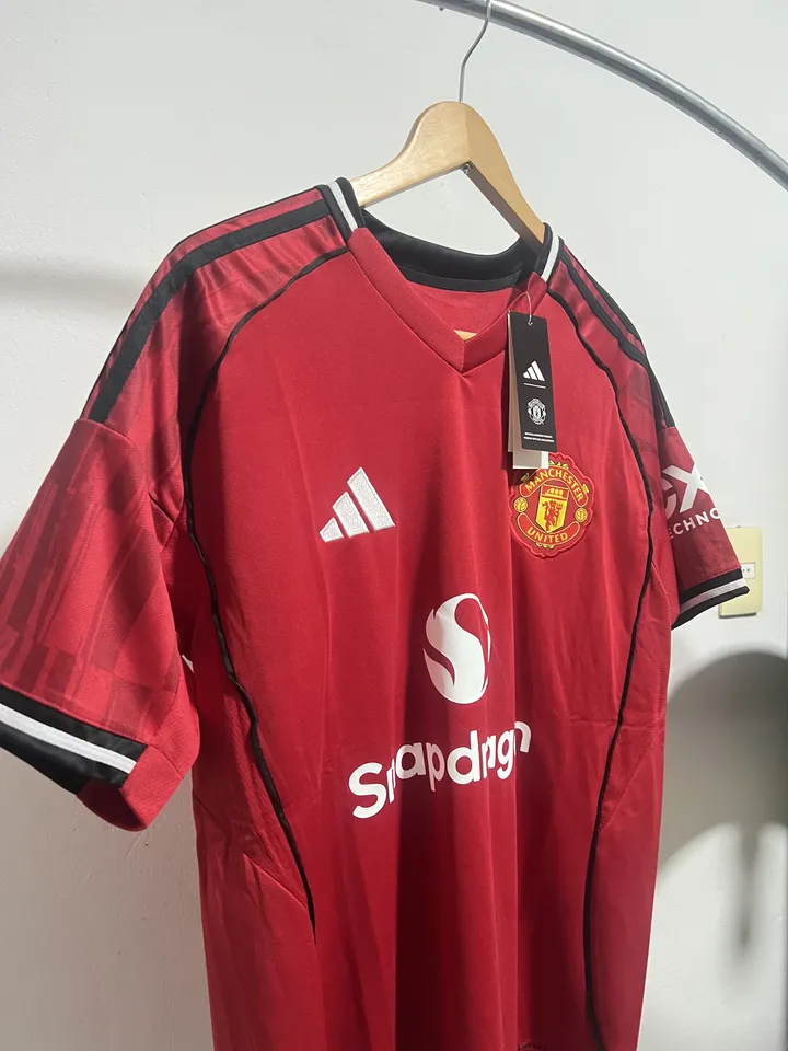 SALE Remera Manchester Utd 2026 (XL) - Image 2